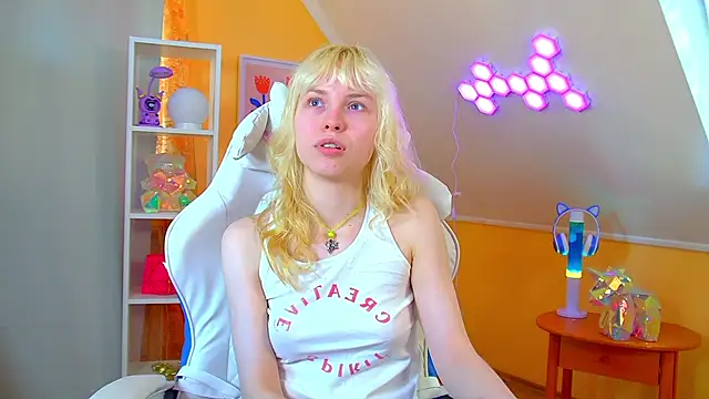 Chat XXX en directo de HannahHollis