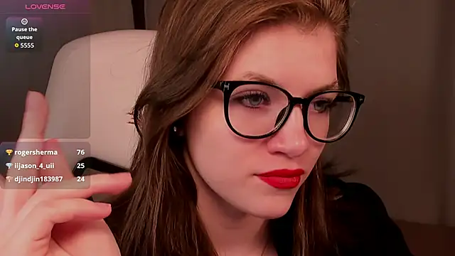 دردشة CathyAdams الجنسية المباشرة