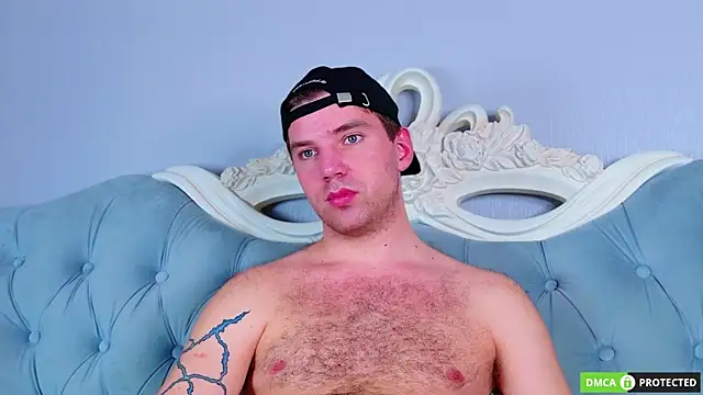 XXX chat uživo modela ArthurWhitee