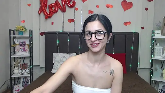 EvaClarkk – Live XXX-chat