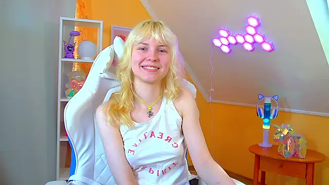 HannahHollis' Live XXX Chat