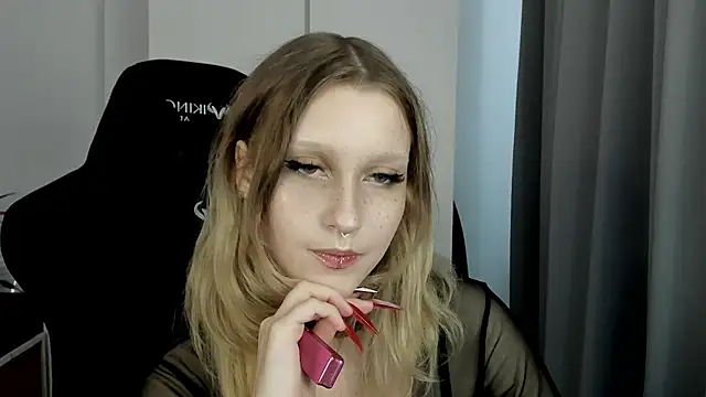 Cassi_Stonem Live XXX-Chat