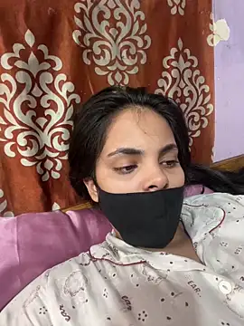Sandhya_77 webcam show