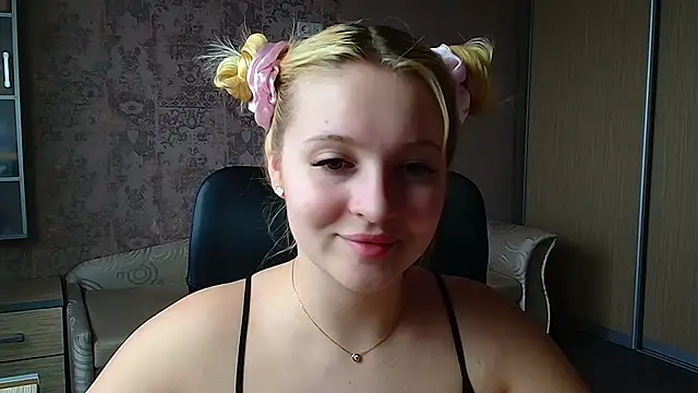 Chatroom XXX en direct de Milka_kiss_