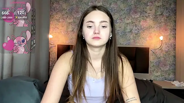 Chat +18 de LoraDavi ao vivo