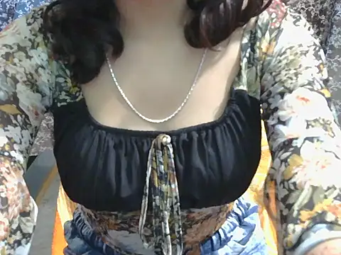 Adorable_Ayesha Chat XXX in diretta