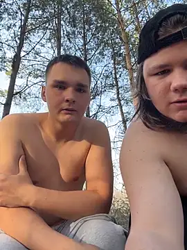 Вебкам-шоу desiredude9