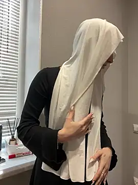 XXX chat uživo modela FlexibleDoll_