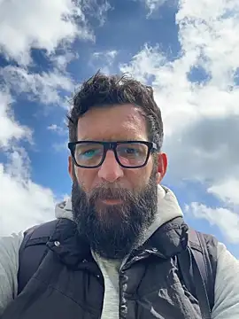 عرض كام Michel_huge