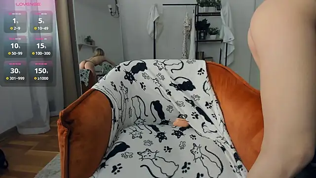 FaaBinaa's Webcam Show