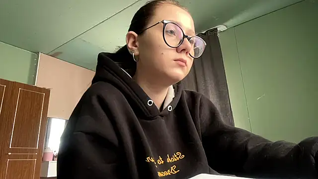 Živý XXX chat AdelleBaggenstoss