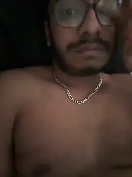 hotdesiboyinuk Webcam-Show