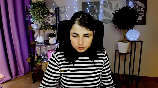 MartaEdams Chat XXX in diretta