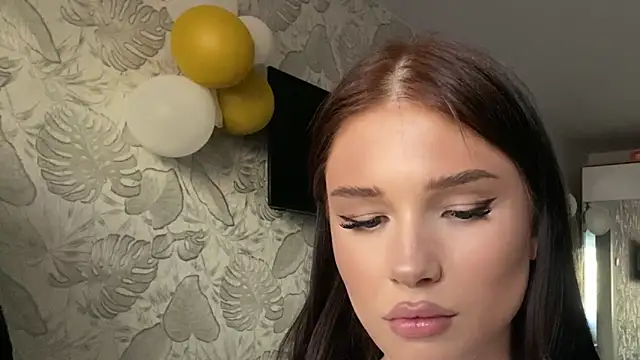 LuvvSosan Webbikameraesitys