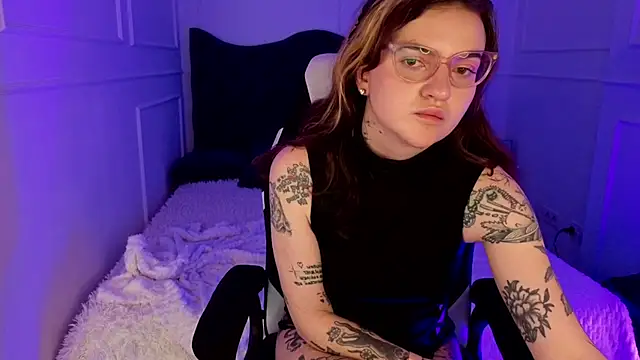 sashaglow_'s Live XXX Chat