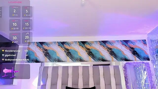 IsaDiiaz 现场XXX聊天