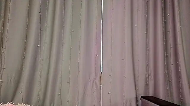 Онлайн чат XXX danieliis