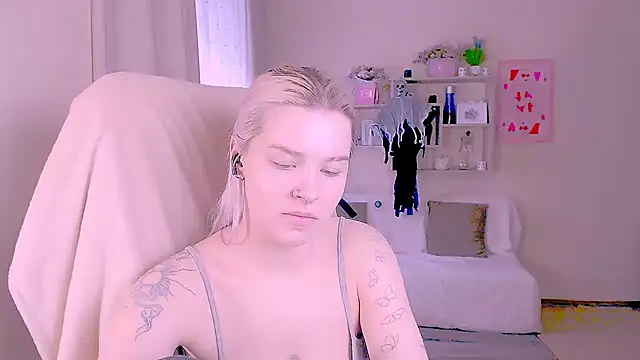 Živý XXX chat Hot_Blonda