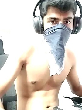 Živý XXX chat Tamil_pyan