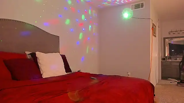 Živý XXX chat yiauana