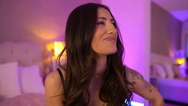 OhhAisha's Live XXX Chat