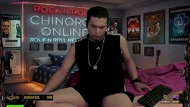 chino_roz's Live XXX Chat