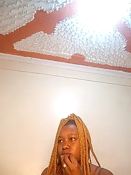sexy_prettytiff's Live XXX Chat