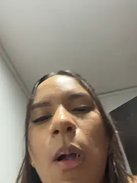 amara_wet04: απευθείας συνομιλία ΧΧΧ