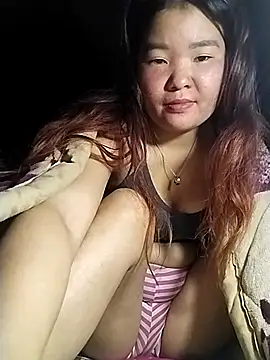 lylylove webcam show