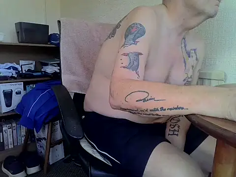 daddyflash Chat XXX in diretta