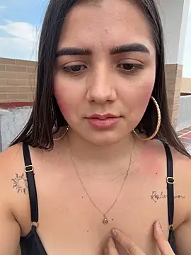 salomecute21's Webcam Show