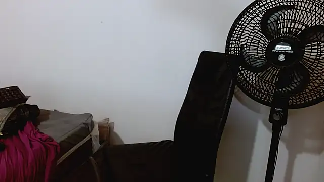 BrandonStond's Live XXX Chat