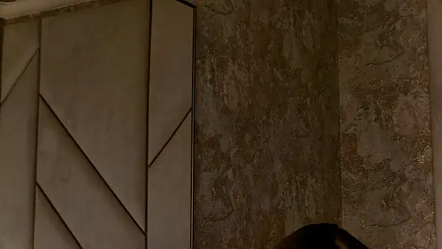 NaomiAster 即時 XXX 聊天
