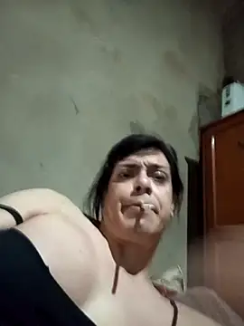 miaparcel webcam show