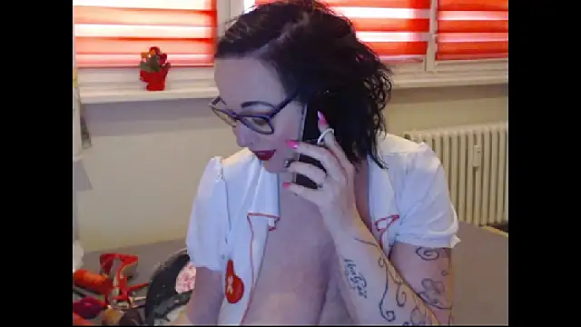 Chat +18 de Alexie33 ao vivo