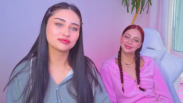 Sofia_Plumpn Webbikameraesitys