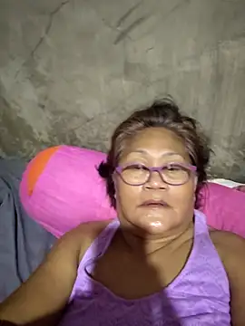 Sunflower1956 Webcam Show