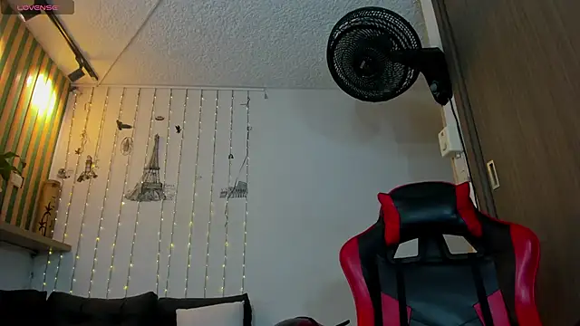 lilith_ayanami Webcam Show