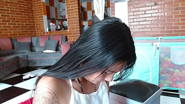 Lia_rouse04's Live XXX Chat