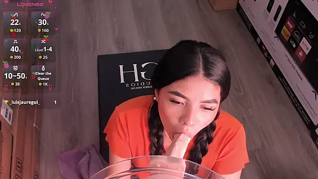 Ambarina_'s Live XXX Chat