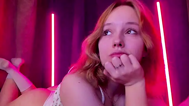 RikkiChoco's Live XXX Chat