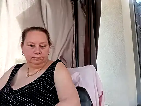 Chat XXX ao vivo de Jahudka47