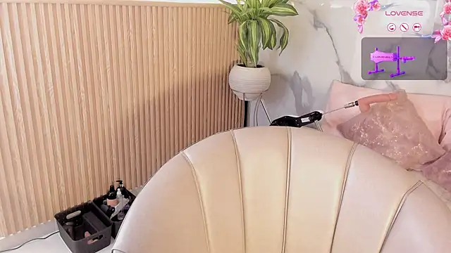 XXX chat uživo modela Fyre_divine