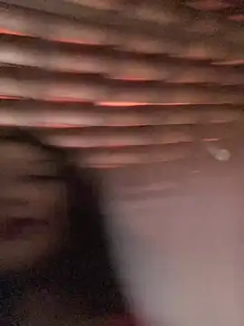 Marivalda2_ Adlı Modelin Canlı XXX Sohbeti