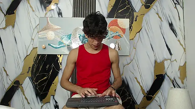 XXX chat uživo modela PRETTY_COCK1