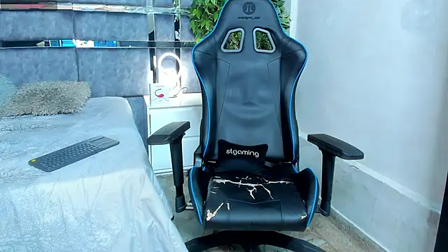 jay_jhonson01's Webcam Show