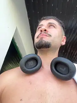 عرض كام guzzfit
