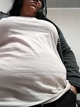 Carameloswing1 Live XXX-Chat