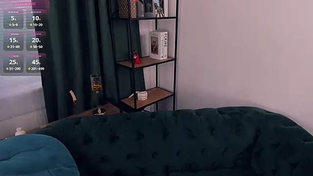 InesPiek Live XXX Chat