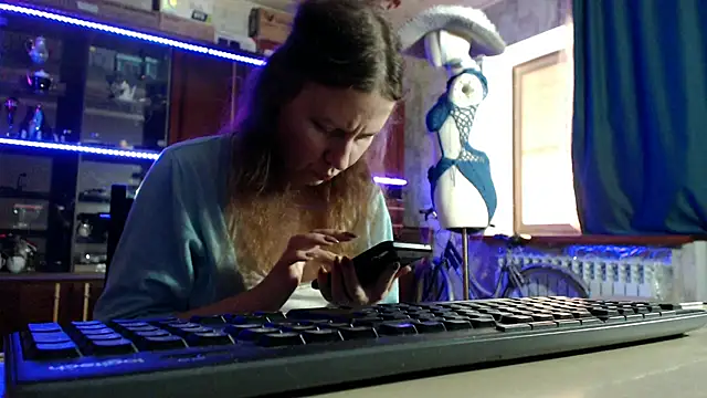 Онлайн чат XXX pa1e_pr1ncess